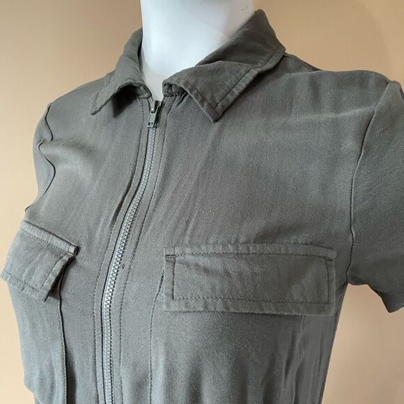 Brand new with tag Guess jumpsuit - Picture 9 of 14